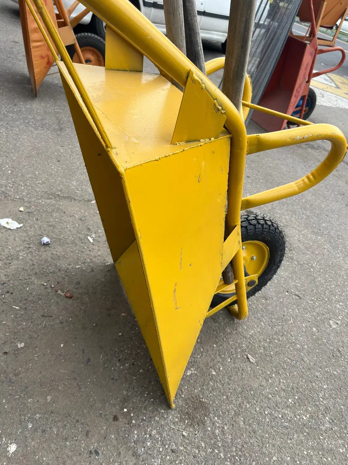 فرغون پارس اصلی و جوشی درجه یک قیمت کف بازار|مصالح و تجهیزات ساختمان|رشت, کوی یخ|دیوار