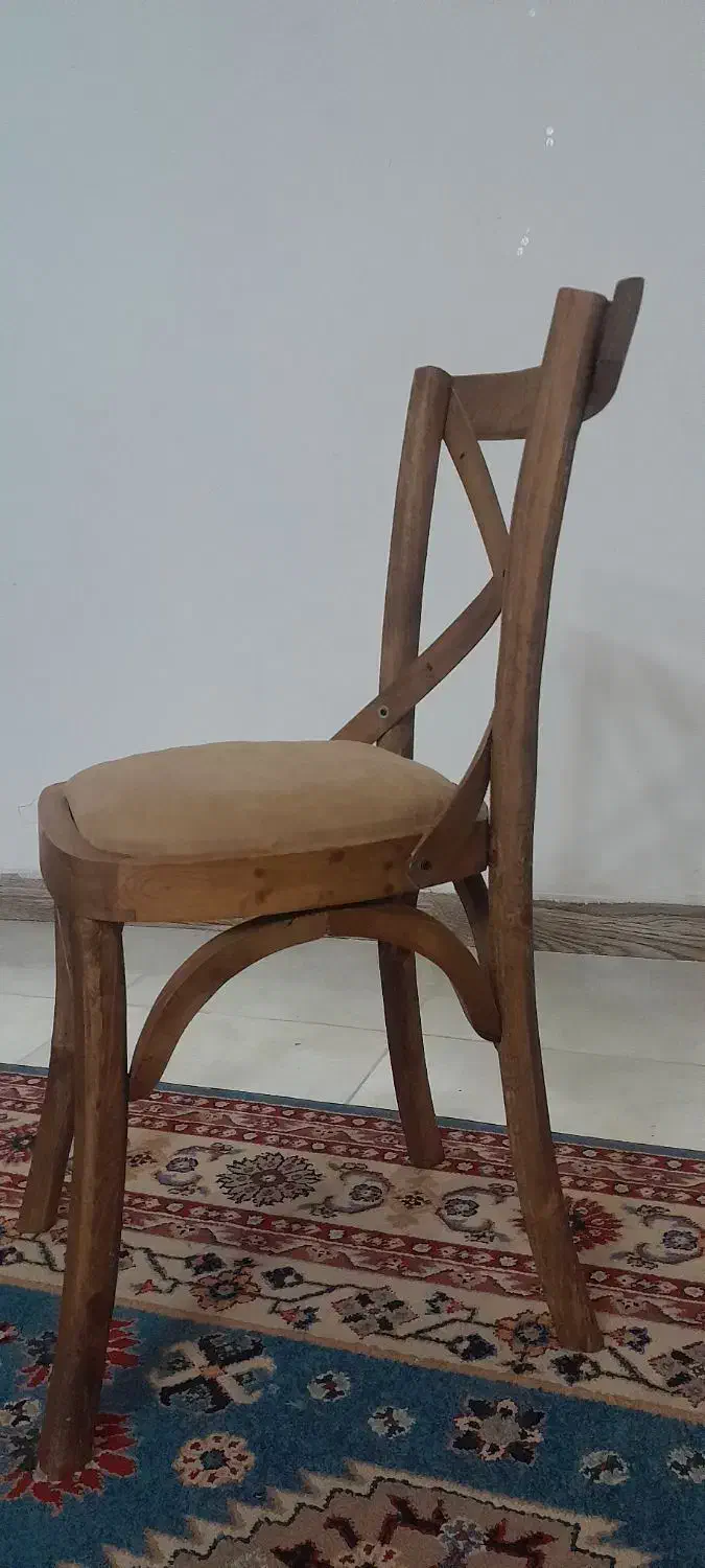 صندلی چوبی لهستانی|میز و صندلی غذاخوری|چالوس, |دیوار