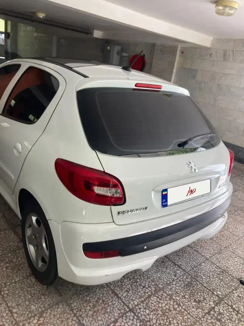 پژو ۲۰۷ پانا دنده ای بی رنگ|خودرو سواری و وانت|تهران, جنتآباد جنوبی|دیوار