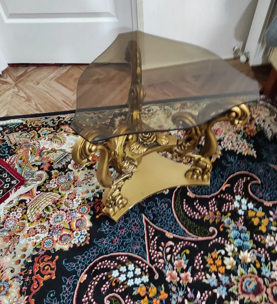 مبل کلاسیک با جلو مبلی و عسلی|مبلمان خانگی و میز عسلی|محمدیه-قزوین, |دیوار