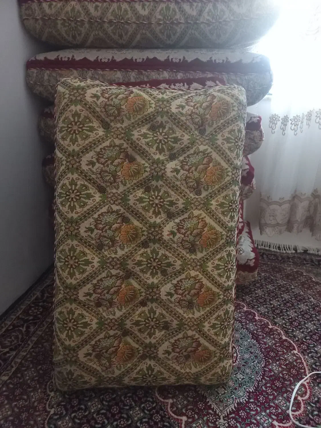 پشتی|پشتی|جوانرود, |دیوار