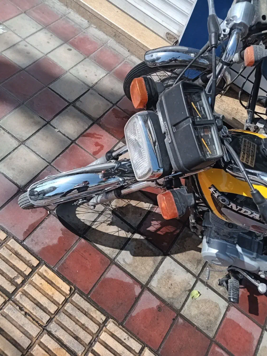 موتور سیکلت مدل ۸۱|موتورسیکلت|باقرشهر, |دیوار