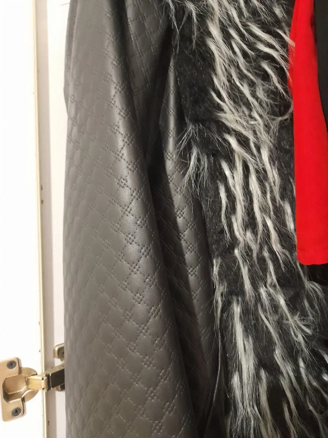 پالتو چرم شیک و جذاب|لباس|شاهینشهر, نسیم ۵|دیوار