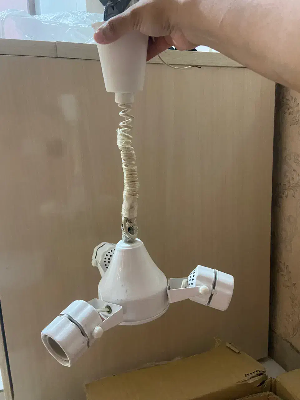 سالم|لوستر و چراغ آویز|گرگان, |دیوار