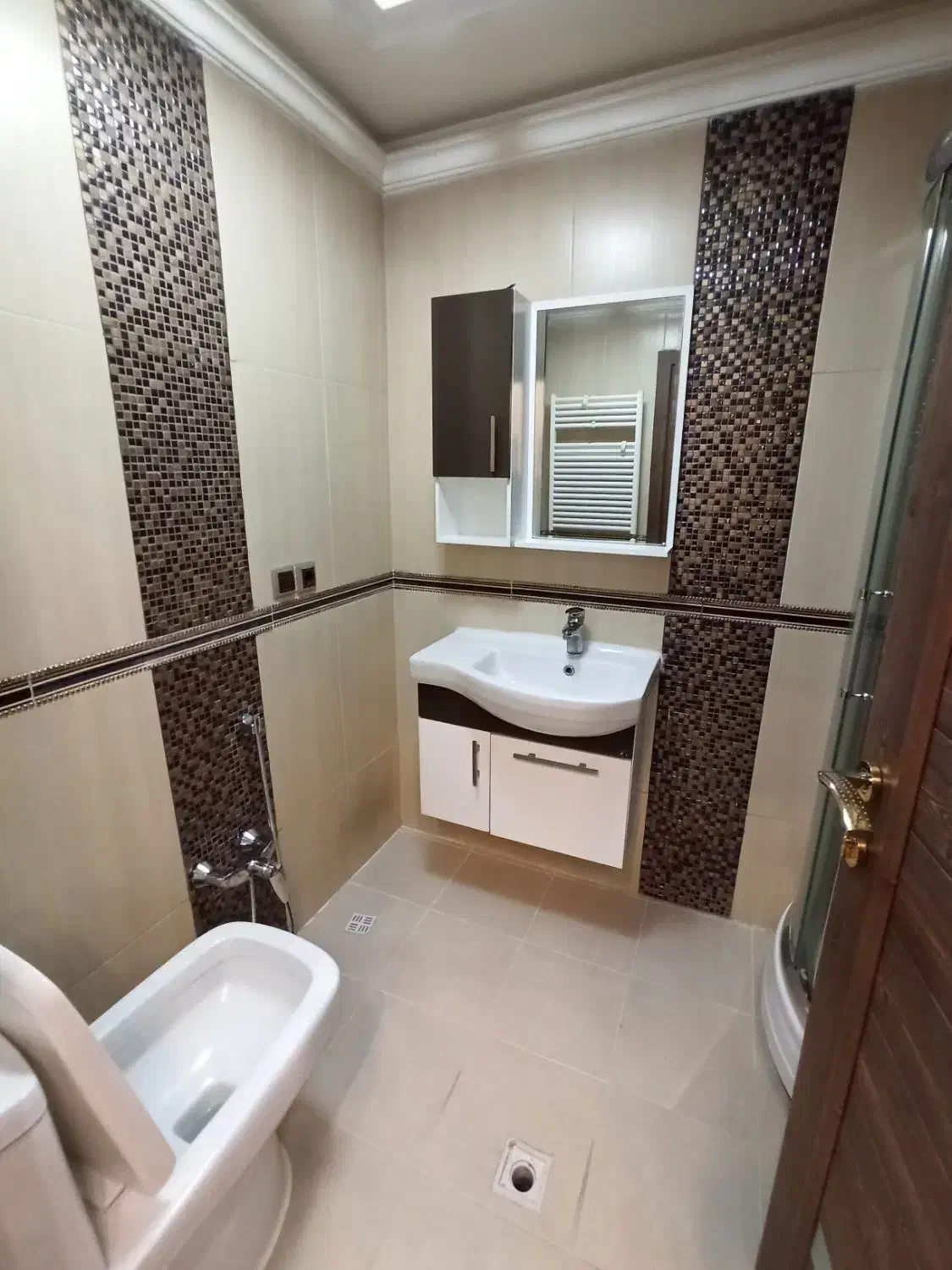 دیباجی جنوبی سنجابی ۱۵۵ متر ۳ خواب لوکس