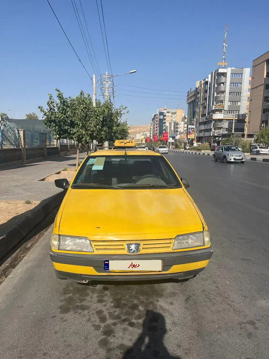 تاکس۴۰۵ مدل ۹۵|خودرو سواری و وانت|شیراز, صنایع الکترونیک|دیوار