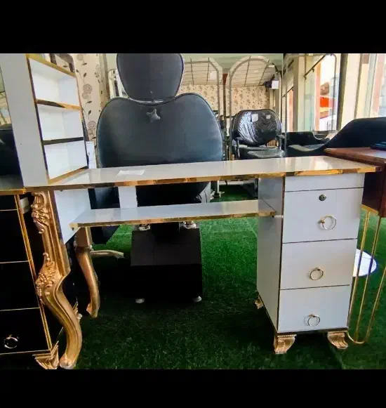 صندلی|آرایشگاه و سالنهای زیبایی|یاسوج, |دیوار