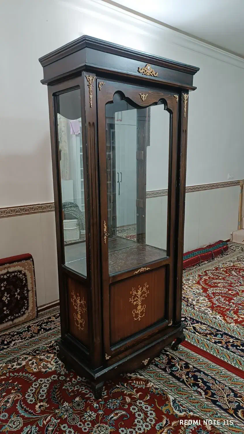 گنجه|بوفه، ویترین، کنسول|مشهد, سیس‌آباد|دیوار