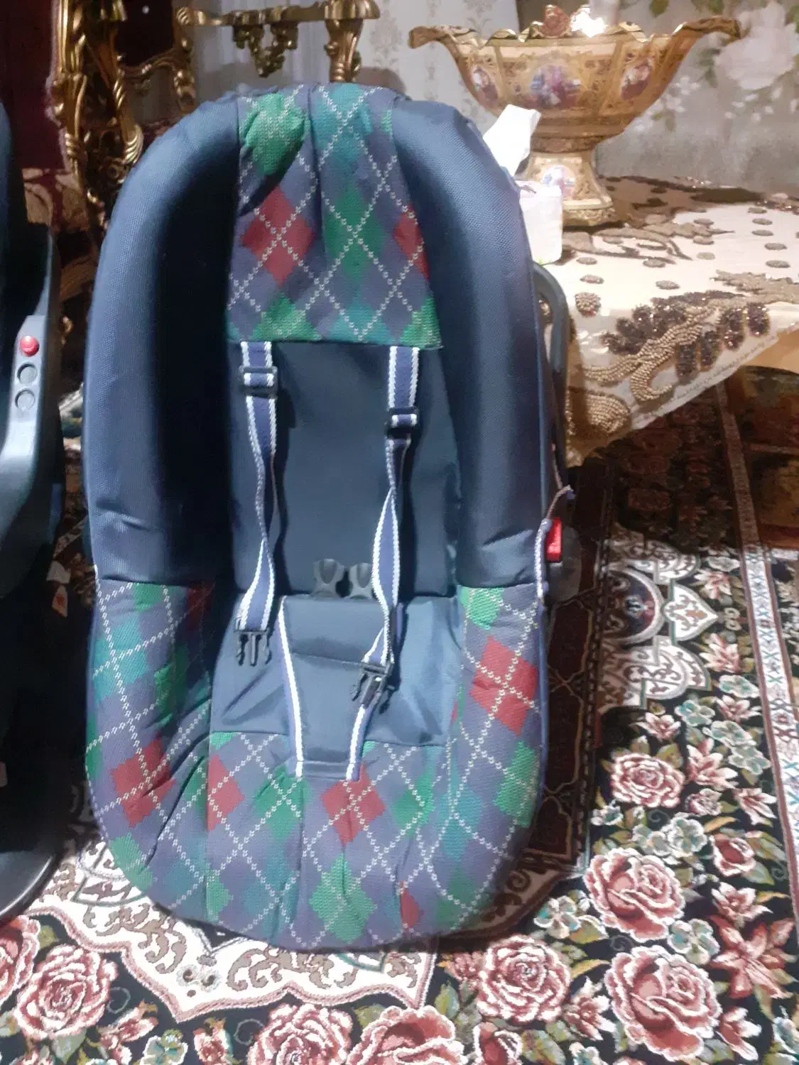 صندلی کودک و کریر|اسباب و اثاث بچه|رودهن, |دیوار