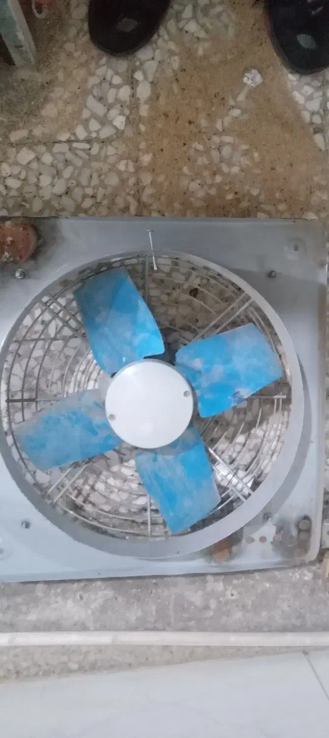 فن صنعتی دمنده|پنکه و تصفیهکنندهٔ هوا|قدس, شهرقدس|دیوار