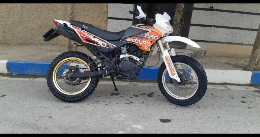 متور تریل رادیسون ۲۵۰|موتورسیکلت|ملایر, |دیوار