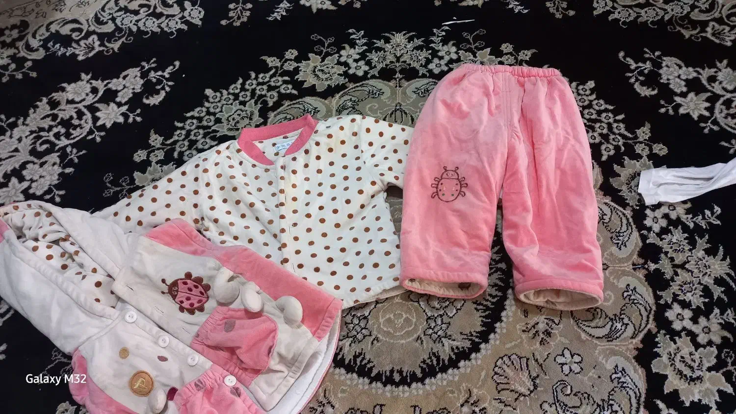 لباس دخترانه ۲۰۰ تومان|کفش و لباس بچه|تهران, دولتخواه شمالی|دیوار