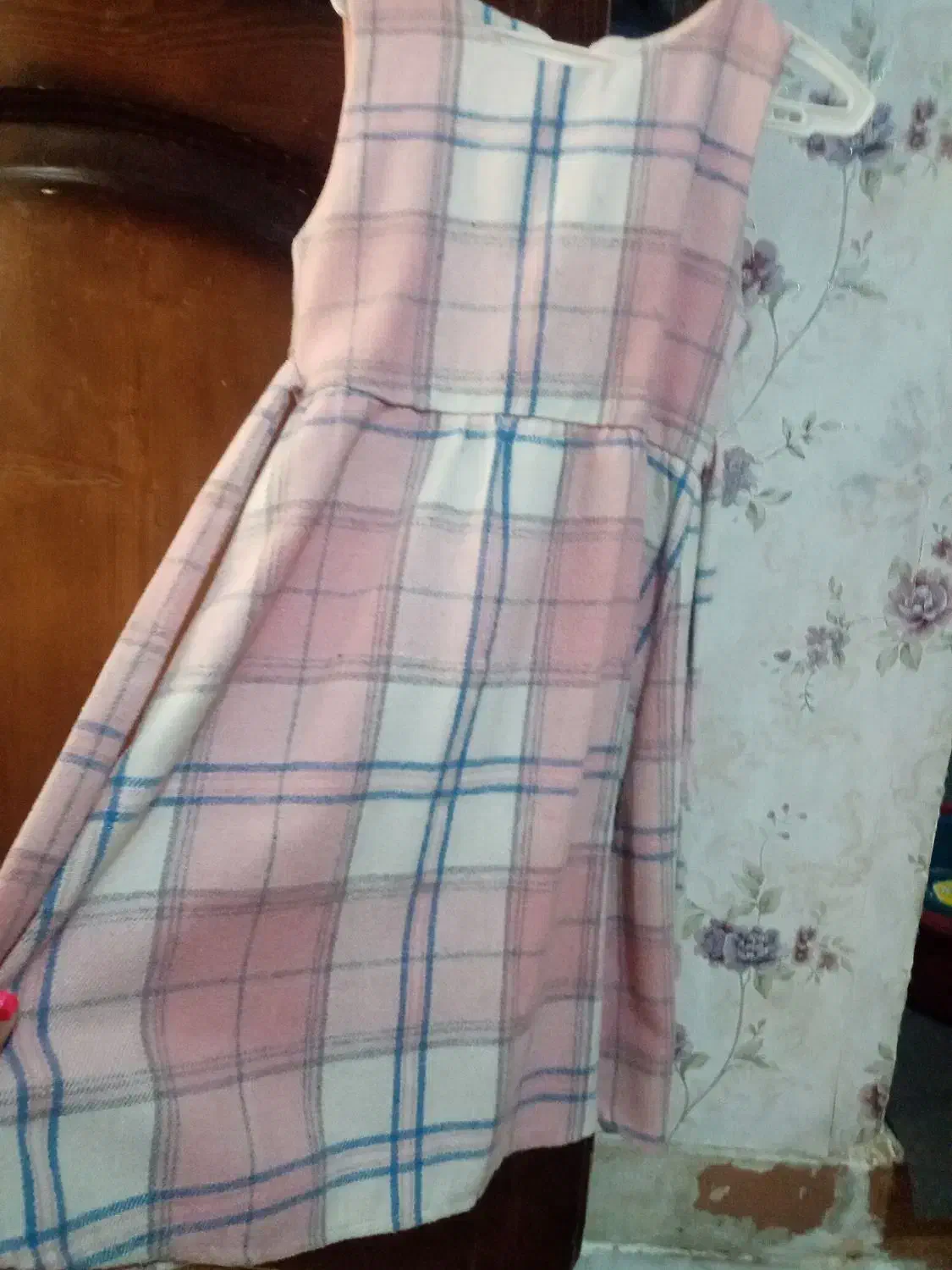 پیرن ضخیم ولباس عروس 4تا 6سال|کفش و لباس بچه|اسلامشهر, مظفریه|دیوار