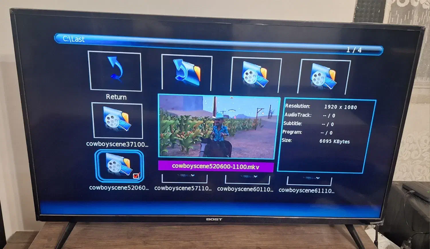 تلویزیون ۴۰ اینچ Full HD  بُست bost|تلویزیون و پروژکتور|تهران, طرشت|دیوار