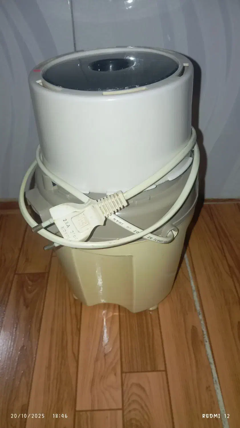 ماشین چرخ گوشت توشیبا اصل ژاپن|خردکن، آسیاب، غذاساز|خوی, |دیوار