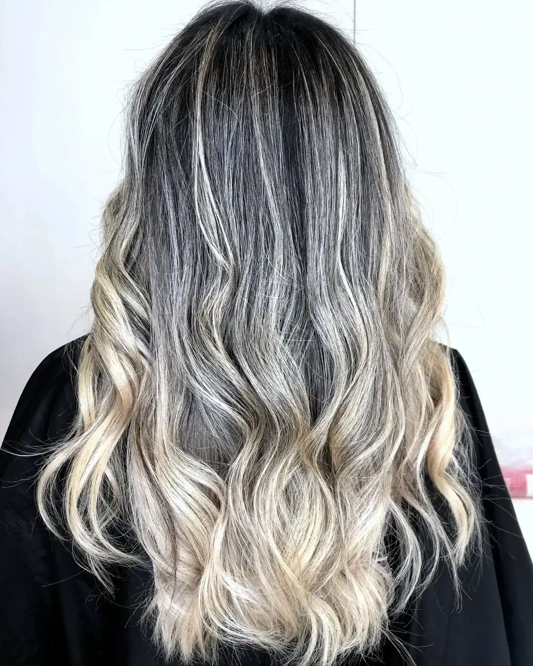 رنگ و لایت|خدمات آرایشگری و زیبایی|اصفهان, مهرآباد|دیوار