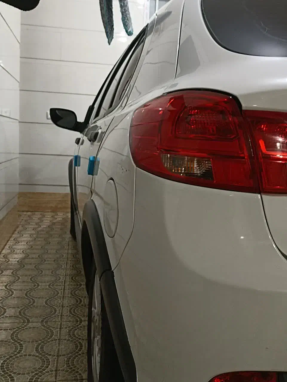 کوئیکR  مدل 1402 سقف مشکی|خودرو سواری و وانت|دزفول, |دیوار