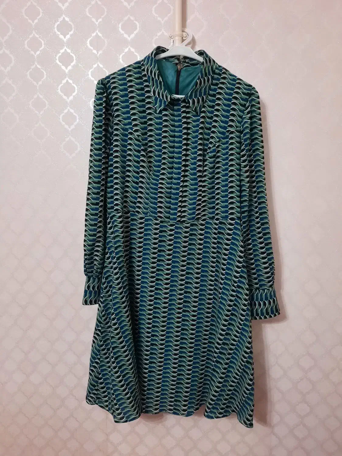 پیراهن مجلسی|لباس|همدان, |دیوار