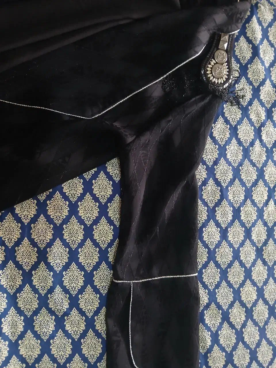 مانتو کتی مجلسی|لباس|هشتگرد, فاز ۱ مهستان|دیوار