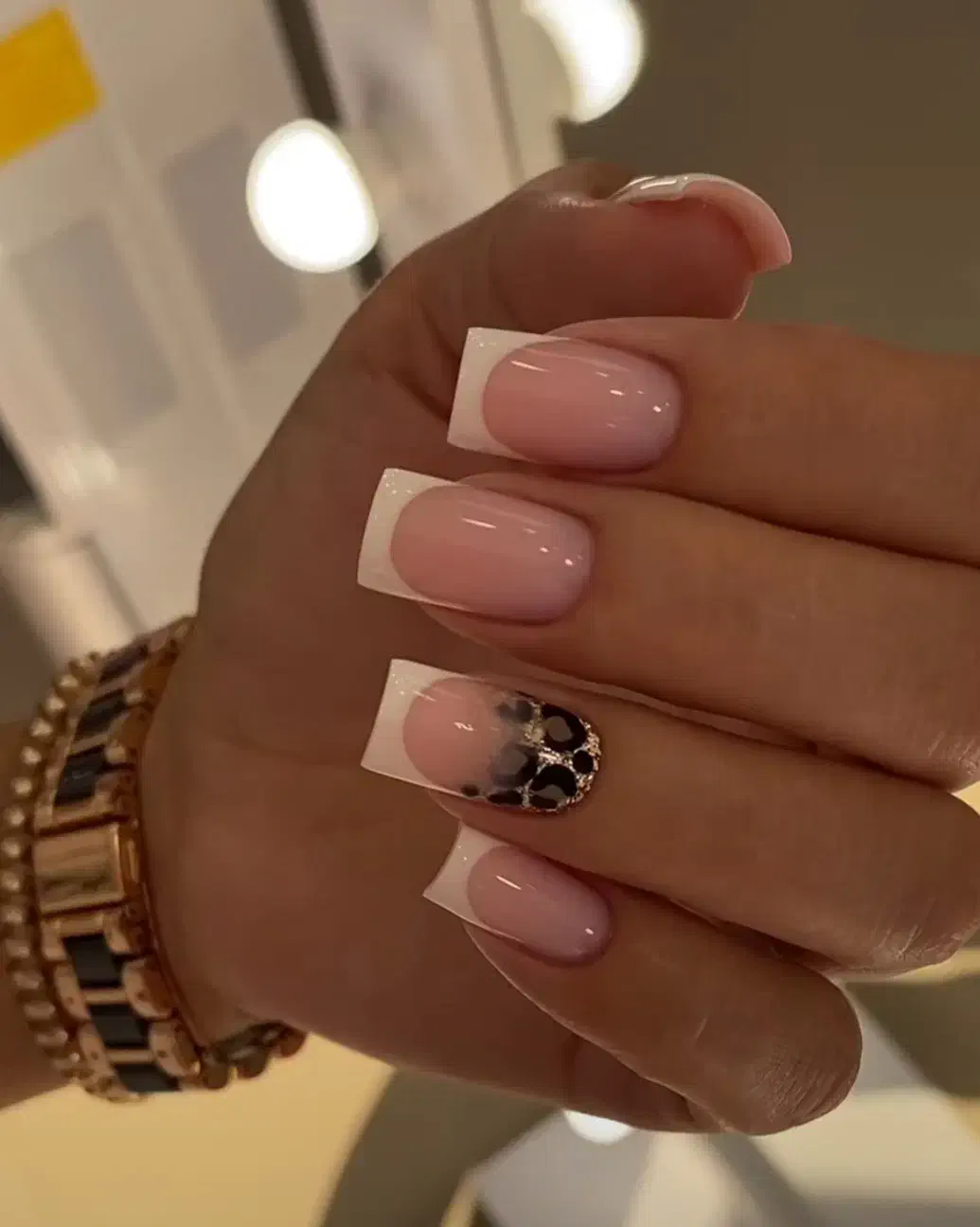 آموزش کاشت ناخن  (تخفیف ویژه) فقط ۱۹۰۰|خدمات آرایشگری و زیبایی|تبریز, |دیوار