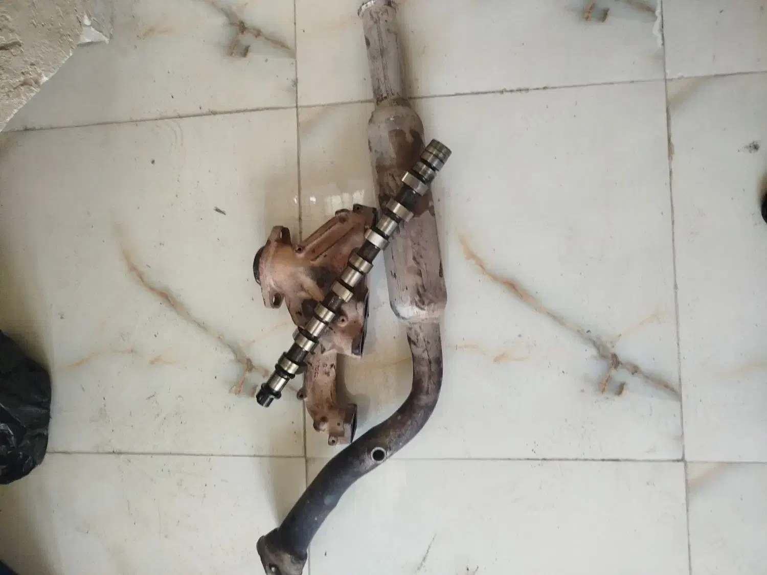 گلواکسوزومیل سوپاپ پنجه اکسوزپژو|قطعات یدکی و لوازم جانبی|ایلام, |دیوار