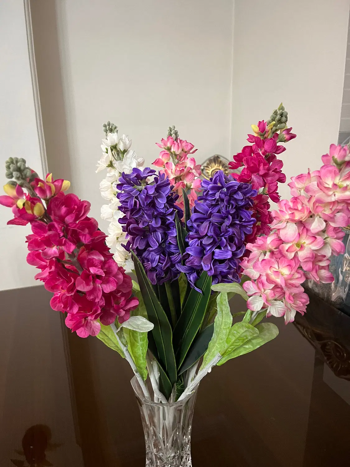 دسته گل ۳ گل ۵۵۰ سنبل دونه ای ۴۵۰ نو|گل و گیاه طبیعی|تهران, منیریه|دیوار