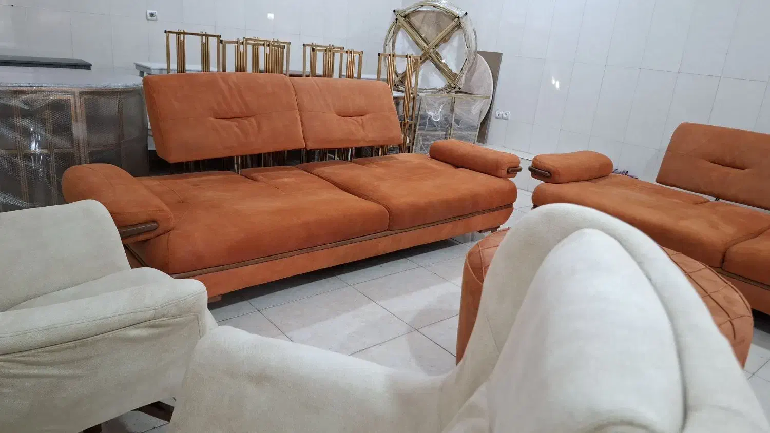 مبل مکانیزم تخت خواب شو شرکتی زیر قیمت//شسته شده//|مبلمان خانگی و میز عسلی|کرمانشاه, |دیوار