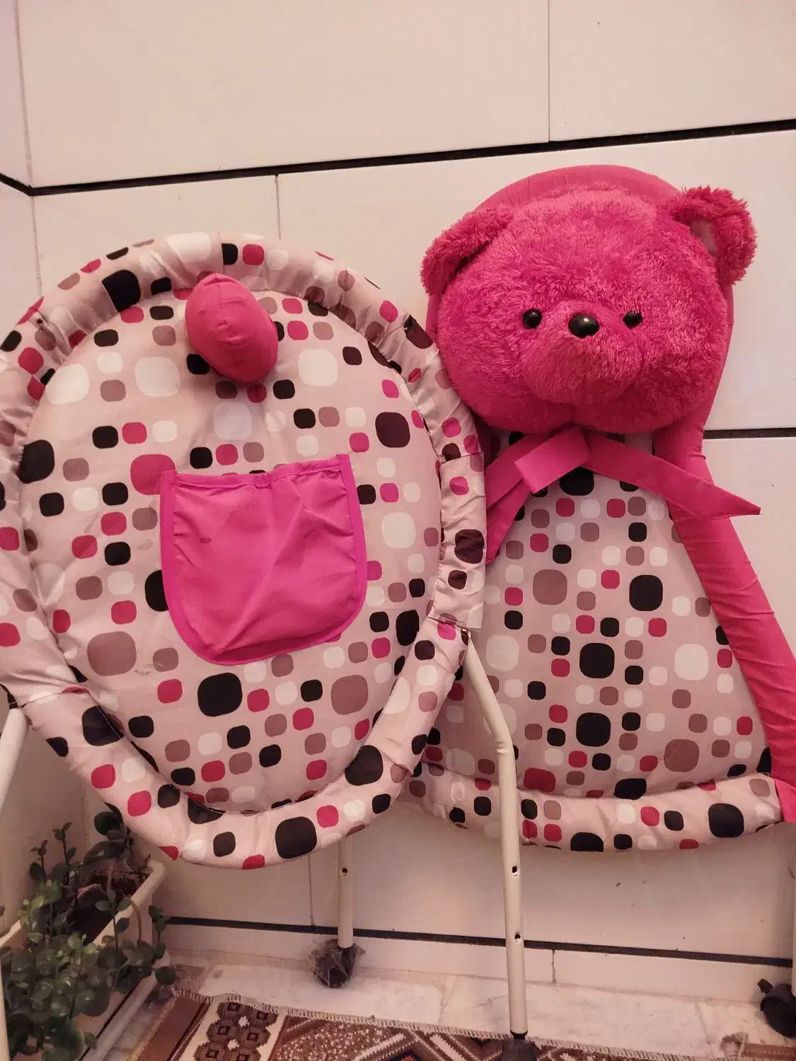 گهواره نوزاد|تخت و صندلی بچه|قزوین, |دیوار