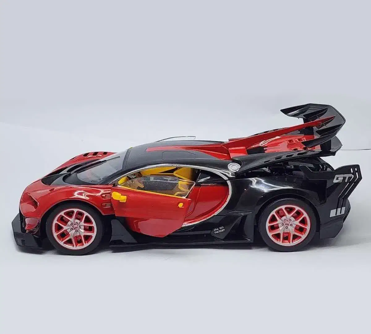 بورس انواع ماشینهای کنترلی ایرانی و خارجی|اسباب‌‌بازی|قم, علی آباد سعدگان|دیوار