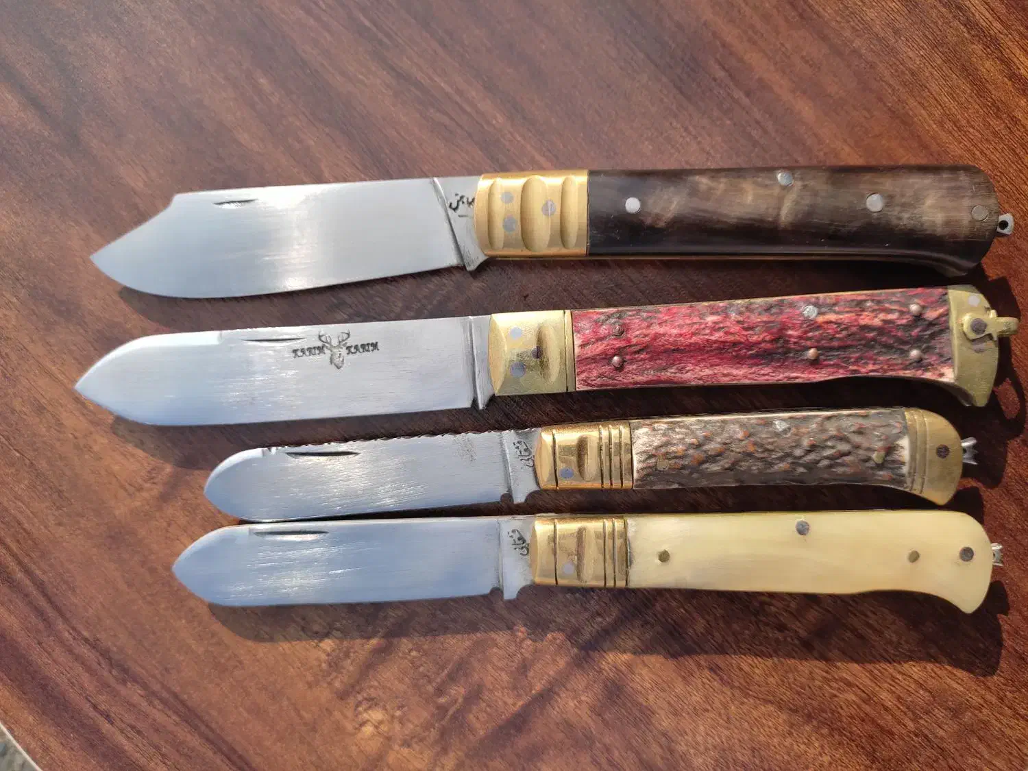 چاقو کرند|کلکسیون اشیاء عتیقه|دالاهو, |دیوار