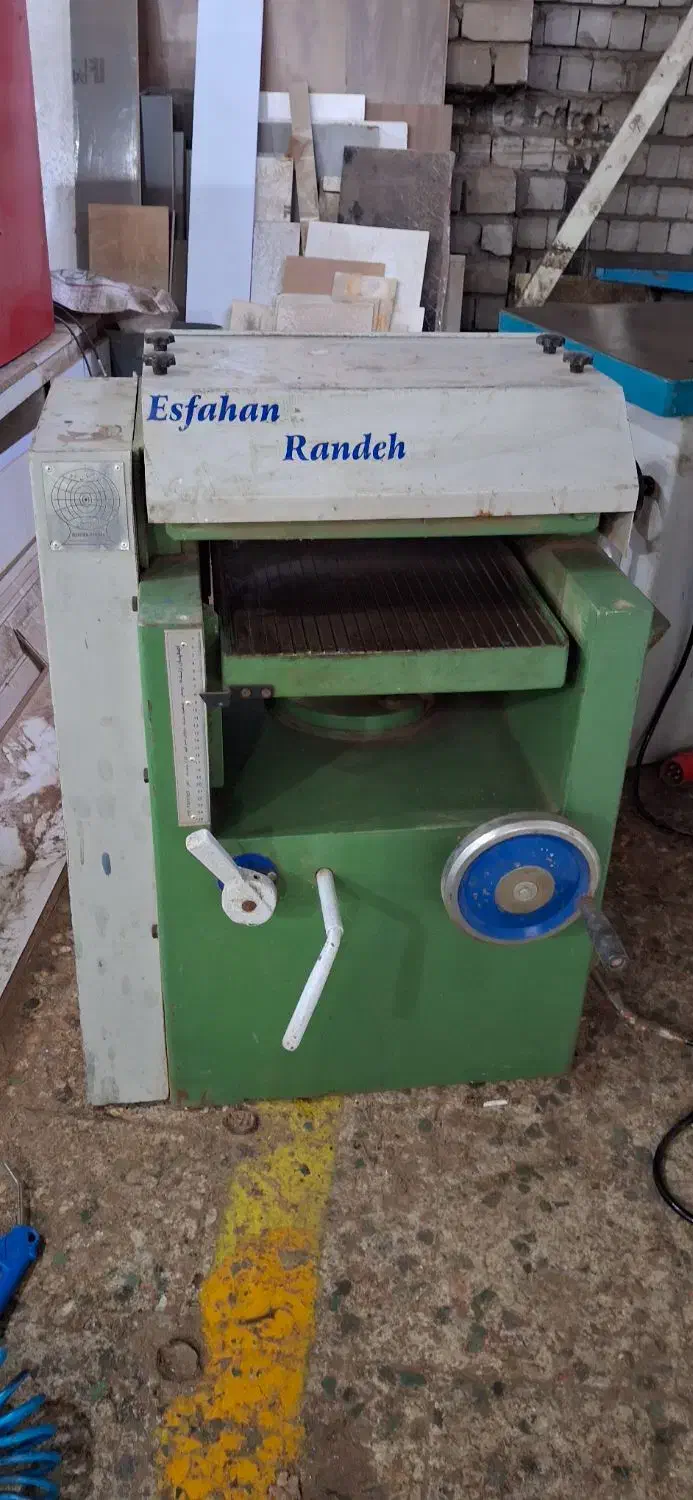 گندگی و فرز پایه دار و سه کاره فلکه ۶۰ نوین چوب|ماشین‌آلات صنعتی|لاهیجان, گلستان|دیوار