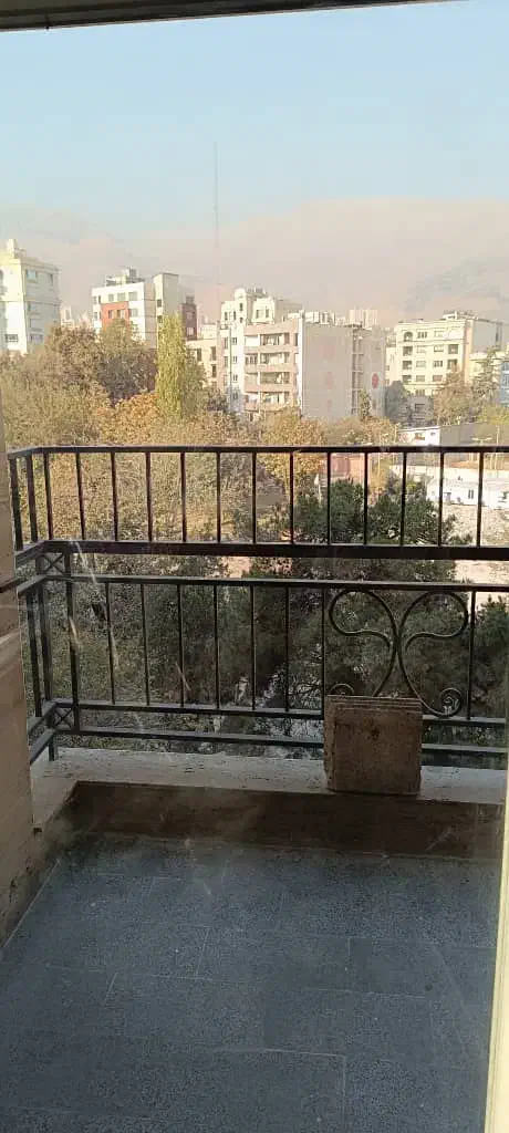 ۱۱۰متر /۲خواب/بالکن قابل چیدمان