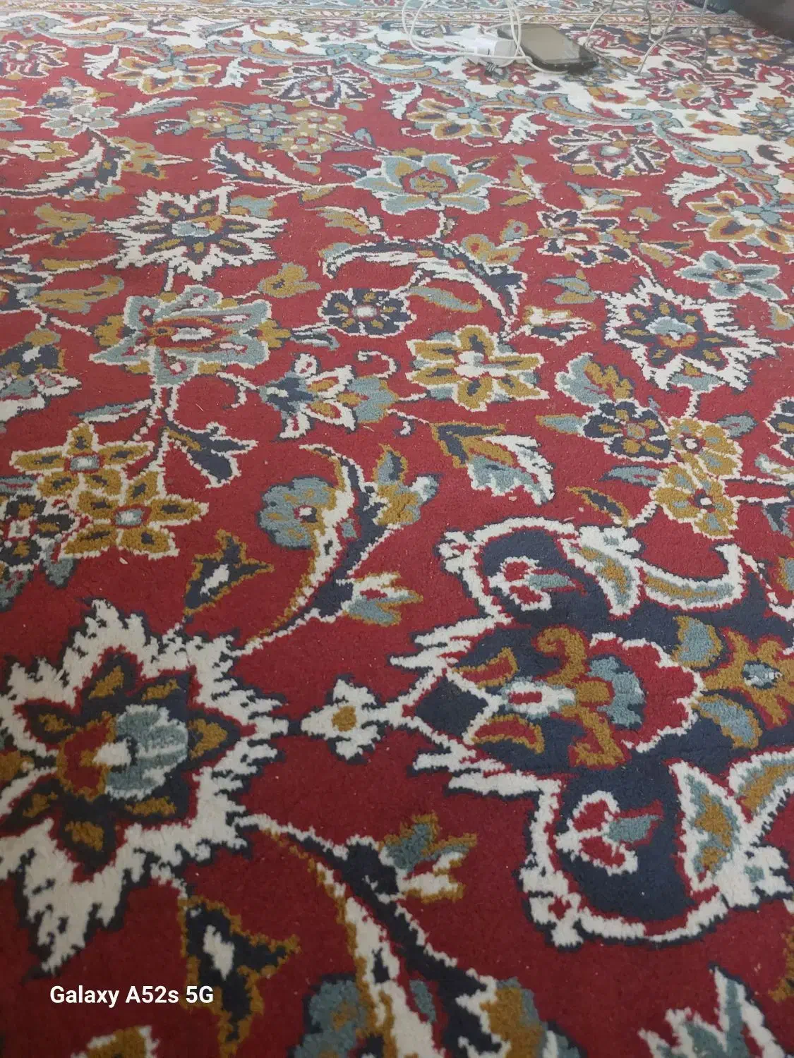 قالی ۹متری و قالیچه حاشیه کارکرده|فرش|اصفهان, لیمجیر|دیوار
