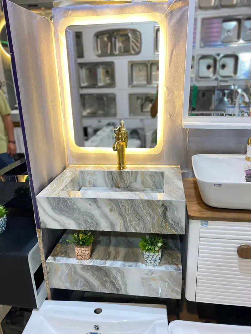 روشویی پرسلان gatria با شلف ضداب پنج سال گارانتی|لوازم سرویس بهداشتی|تهران, خلیج فارس|دیوار