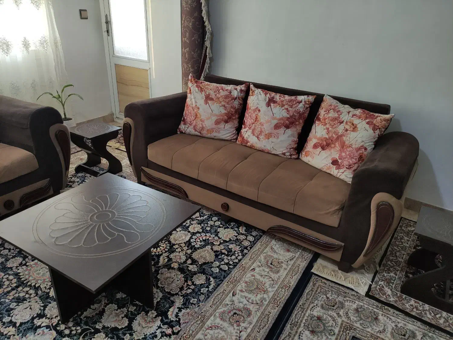 فروش مبل راحتی هفت نفره|مبلمان خانگی و میز عسلی|لاهیجان, حاجی آباد|دیوار