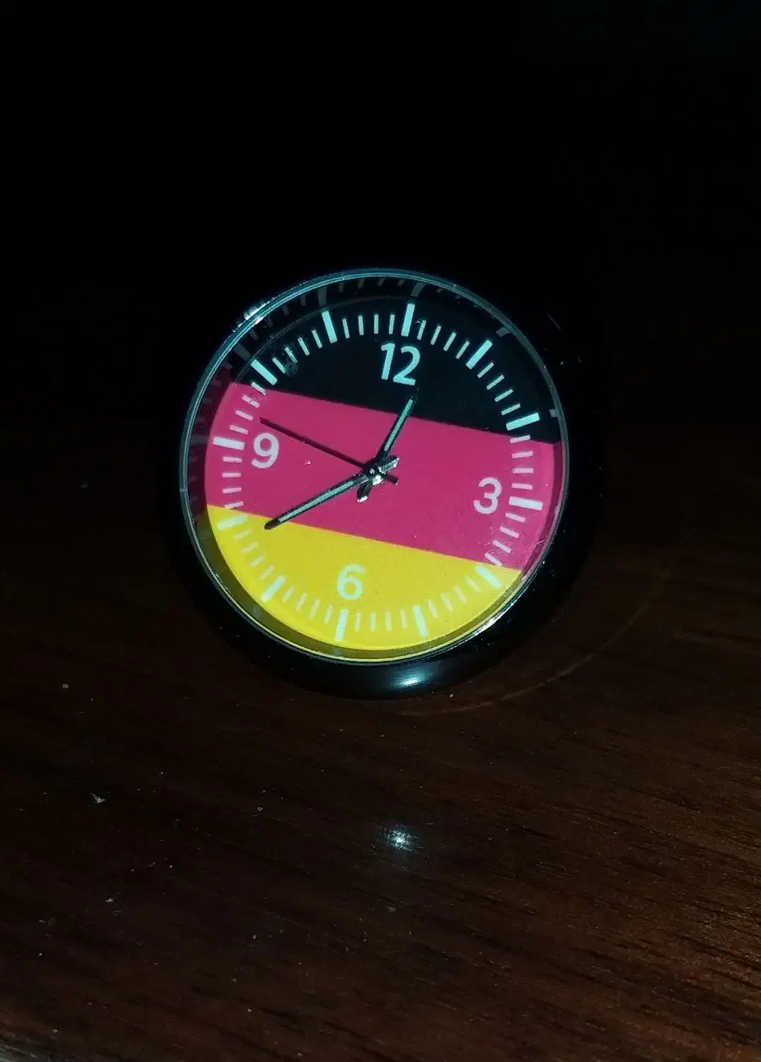 ساعت کوچک رومیزی با طرح آلمان|ساعت|تهران, اختیاریه|دیوار