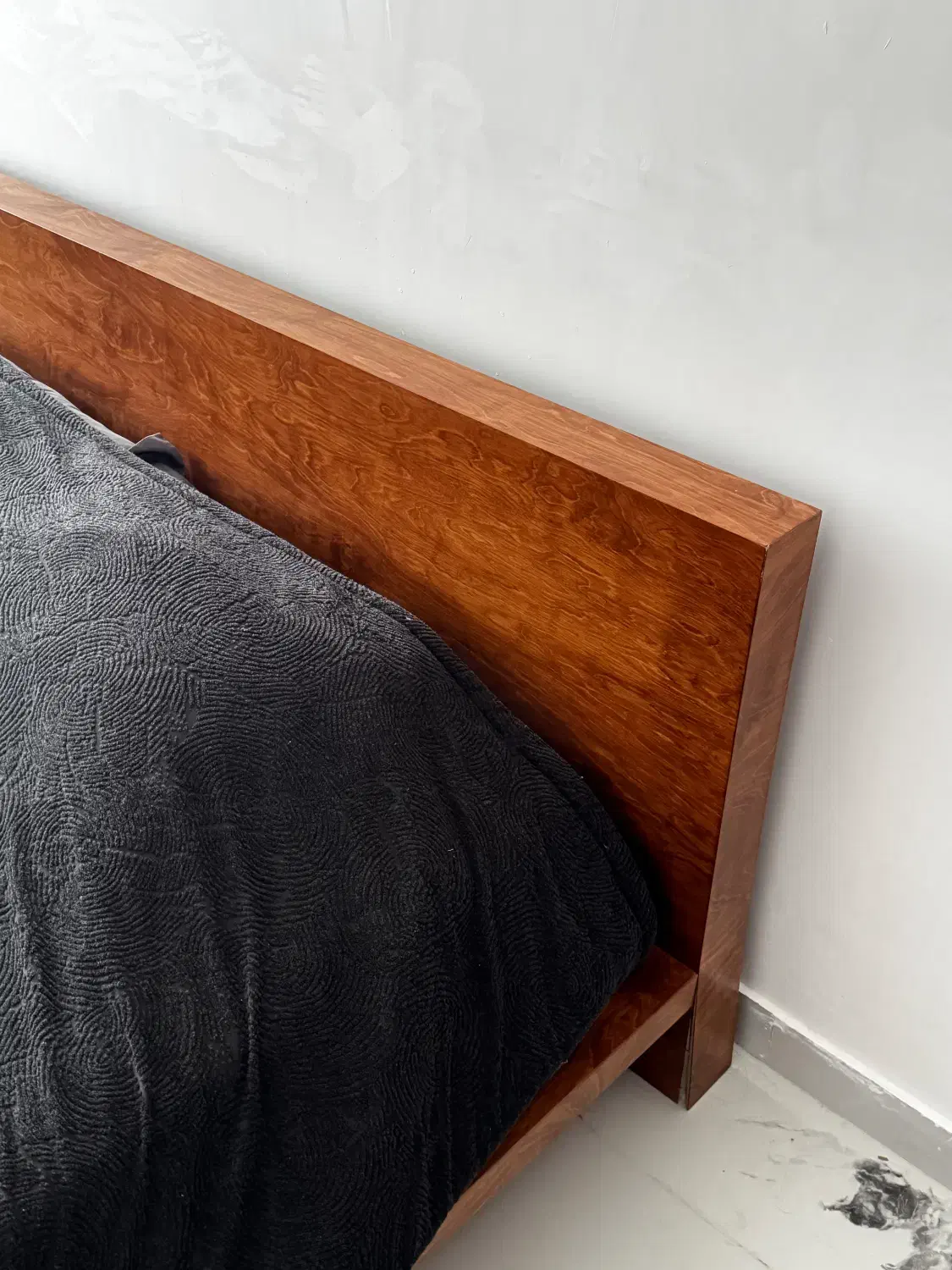 تخت دونفره چوب روس|تخت و سرویس خواب|ایلام, |دیوار