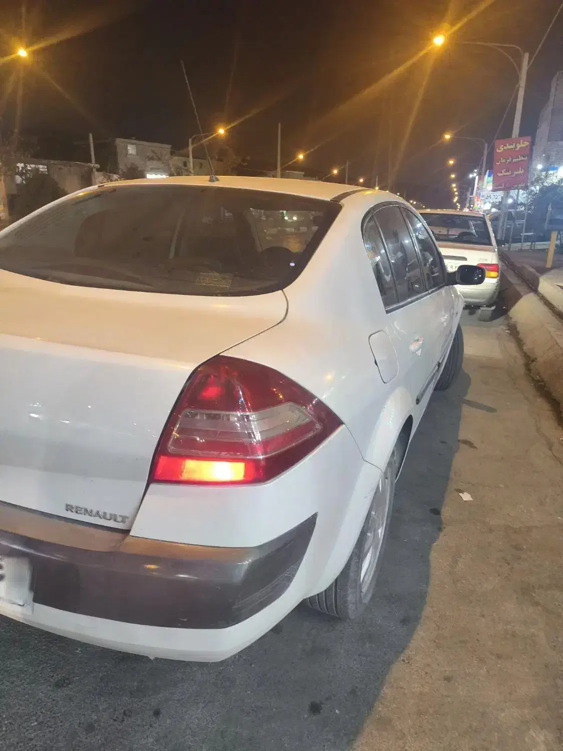 مگان 20000اتومات مدل91|خودرو سواری و وانت|شیراز, هفت تنان|دیوار