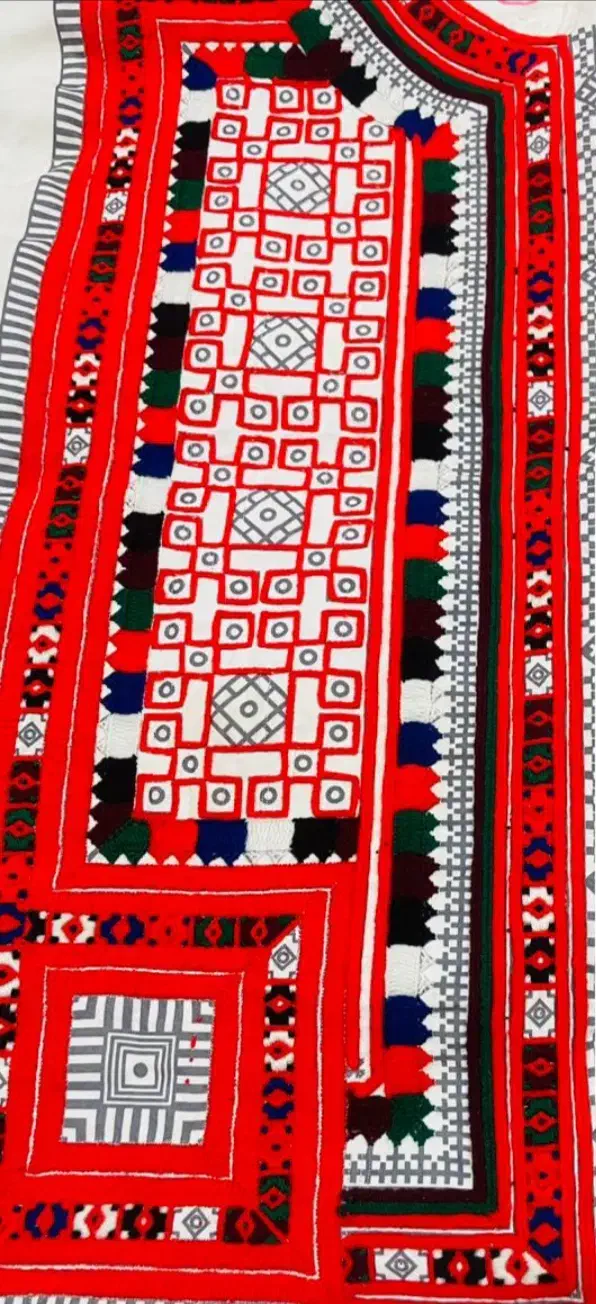 دوچگرم خاش|لباس|پسکوه, |دیوار