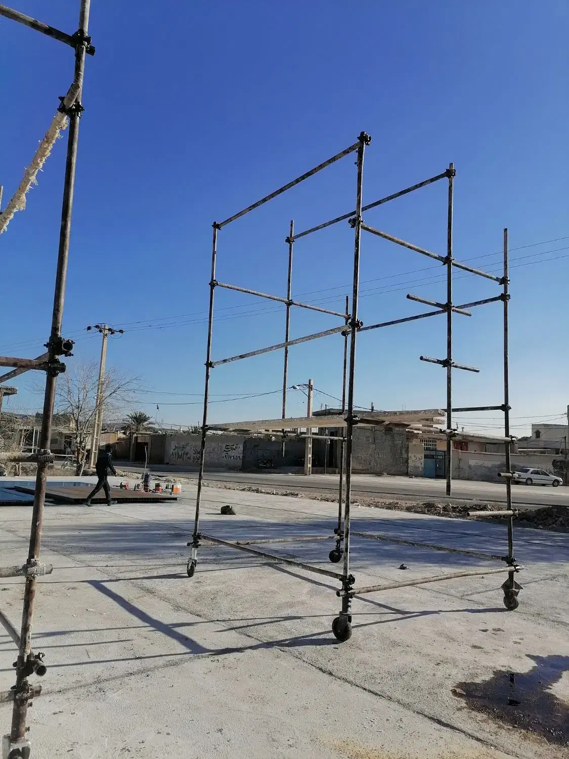 داربست فلزی واجاره تخته الوار|خدمات پیشه و مهارت|شیراز, نصر|دیوار