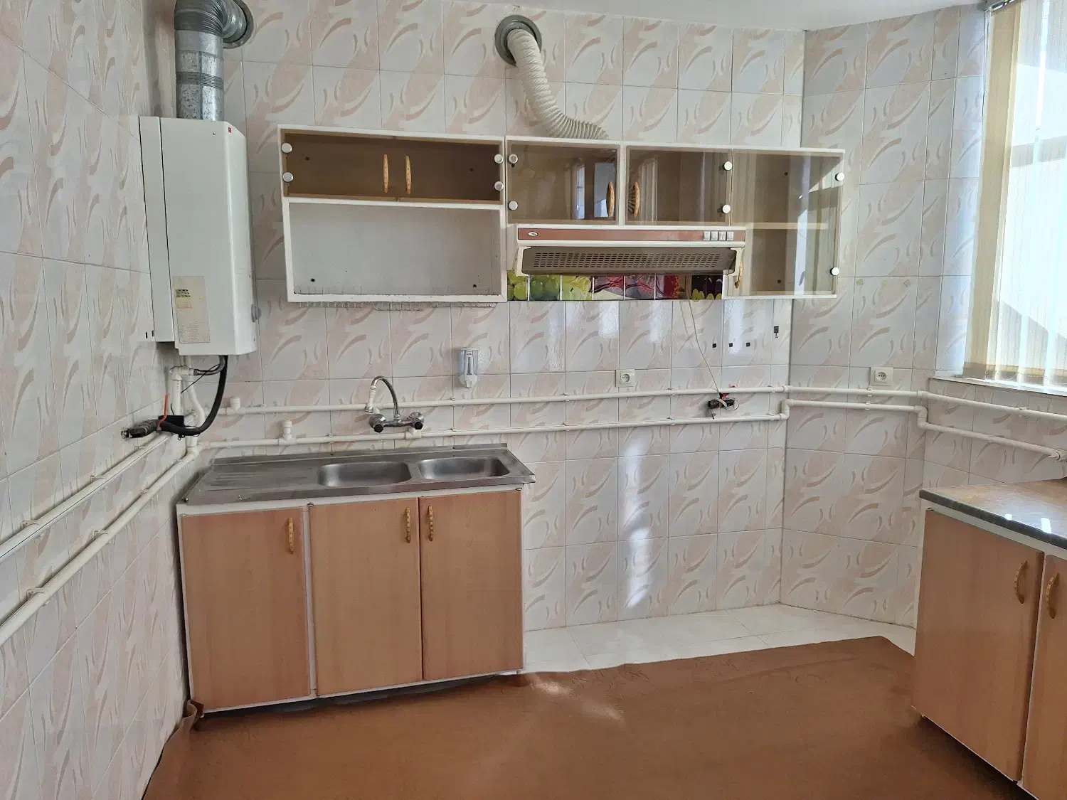 کابینت آشپز خانه|مصالح و تجهیزات ساختمان|دهاقان, |دیوار