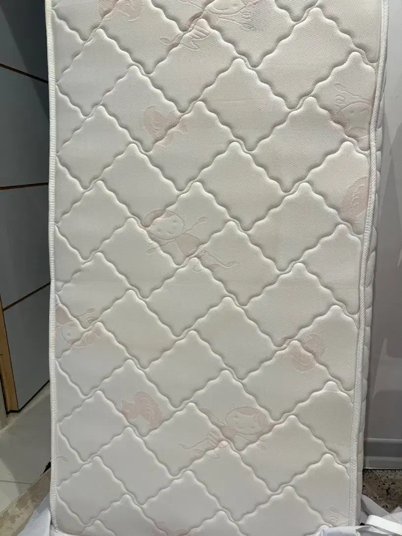 تشک تخت خواب کودک|تشک تختخواب|اصفهان, کوی شهید کشوری|دیوار