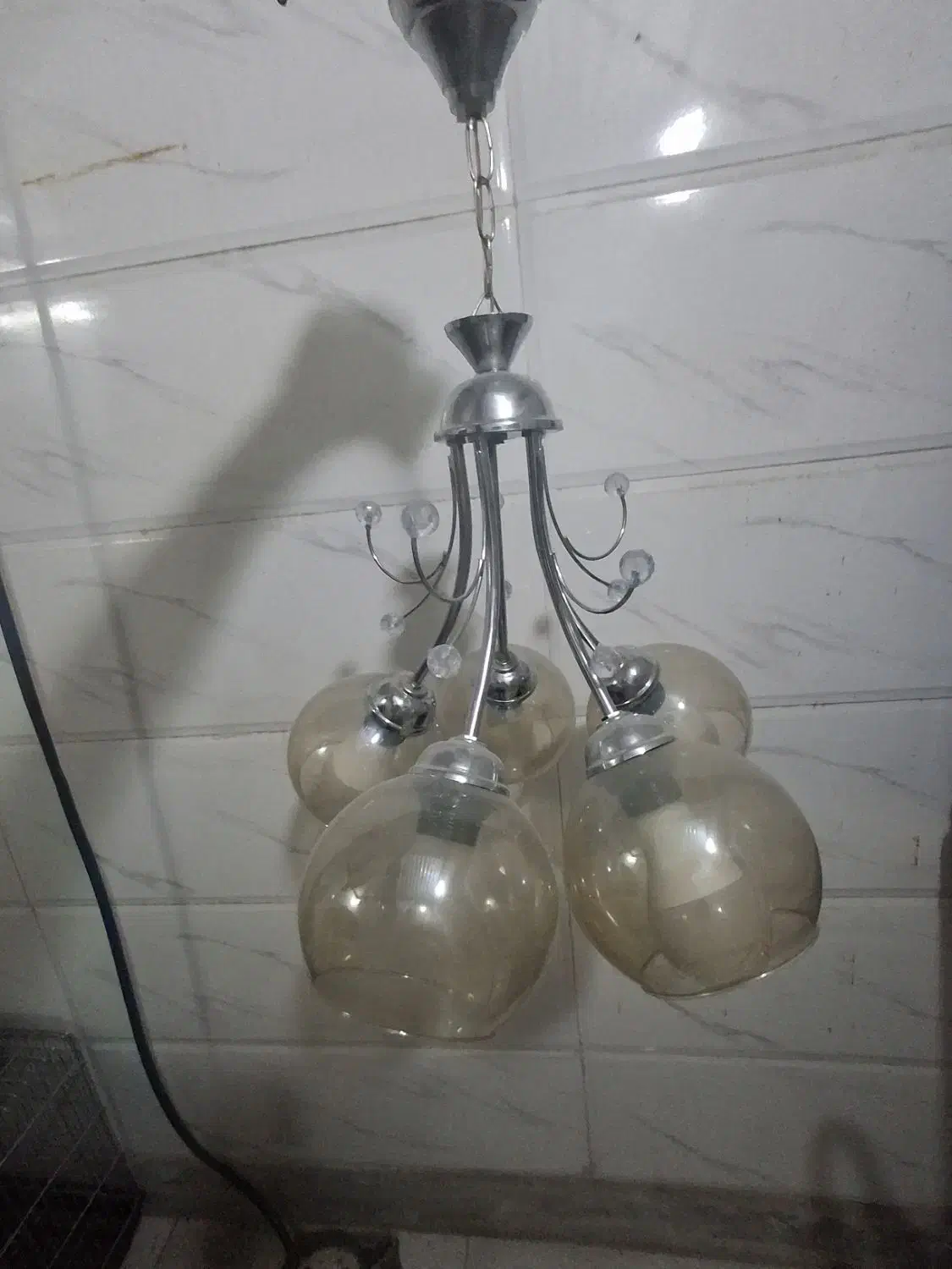 لوستر گیلاسی حبابی|لوستر و چراغ آویز|پرند, فاز ۶|دیوار