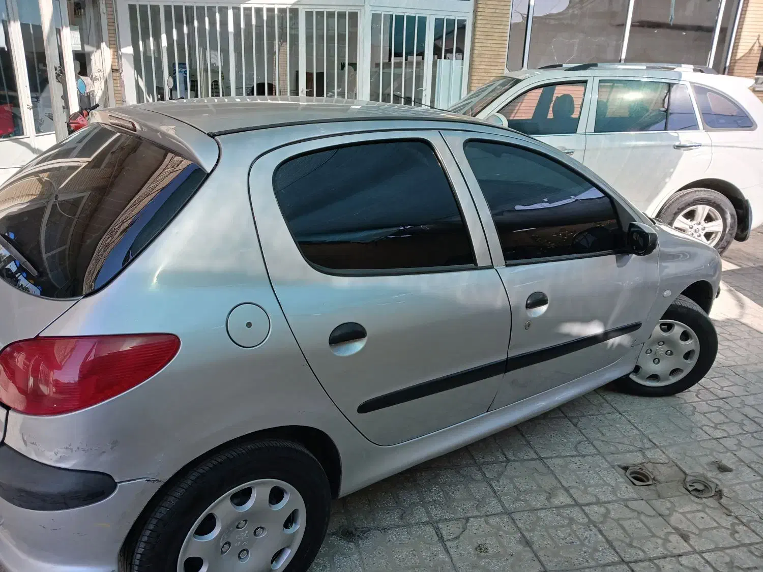 ۲۰۶ مدل ۸۵ تیپ ۵(نقد اقساط)|خودرو سواری و وانت|فلاورجان, |دیوار