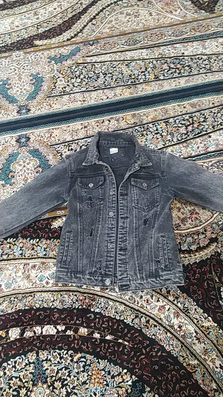 کت لی|لباس|ایلام, |دیوار