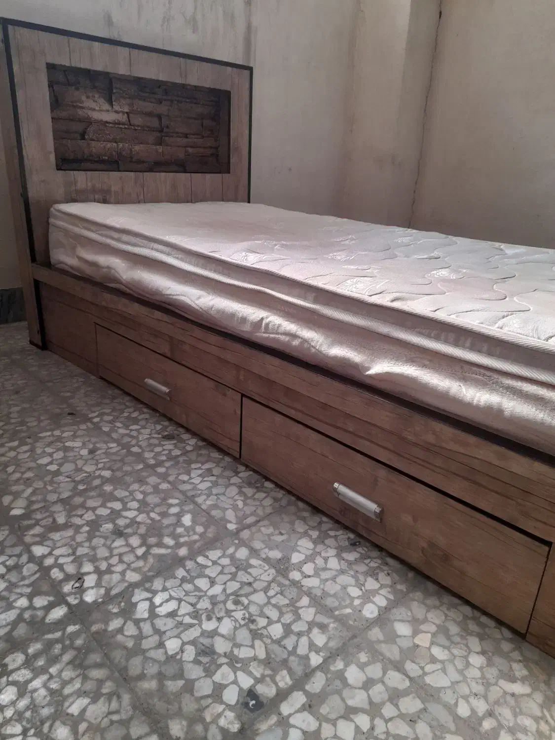 تخت تکنفره با تشک|تخت و سرویس خواب|تهران, صادقیه|دیوار