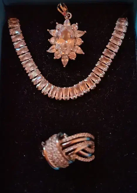 نیم ست انگشتر و دستبند و اویز|بدلیجات|دزفول, |دیوار