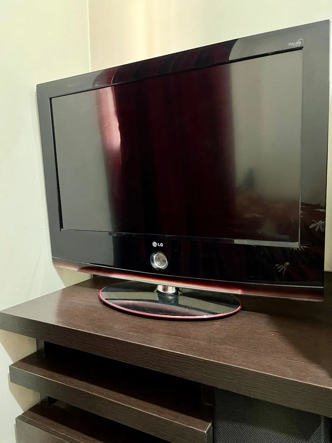 تلویزیون ۳۲ اینچ ال جی|تلویزیون و پروژکتور|تهران, سعادتآباد|دیوار
