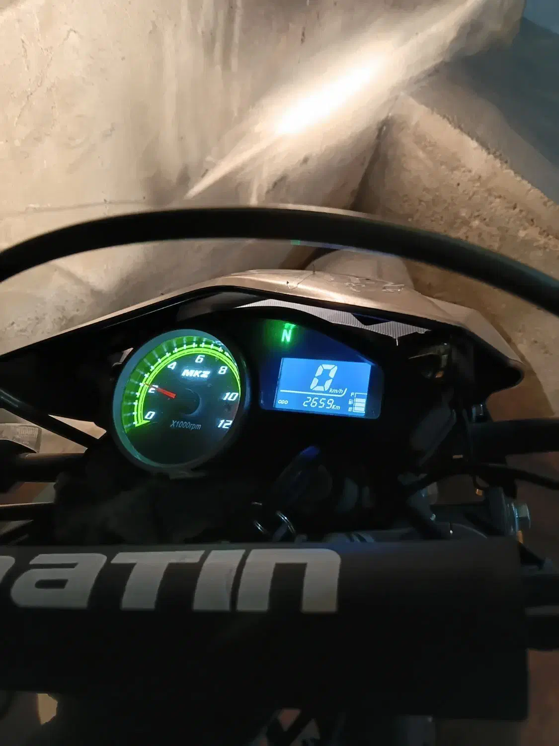 تریل متین۲۰۰|موتورسیکلت|کنگاور, |دیوار