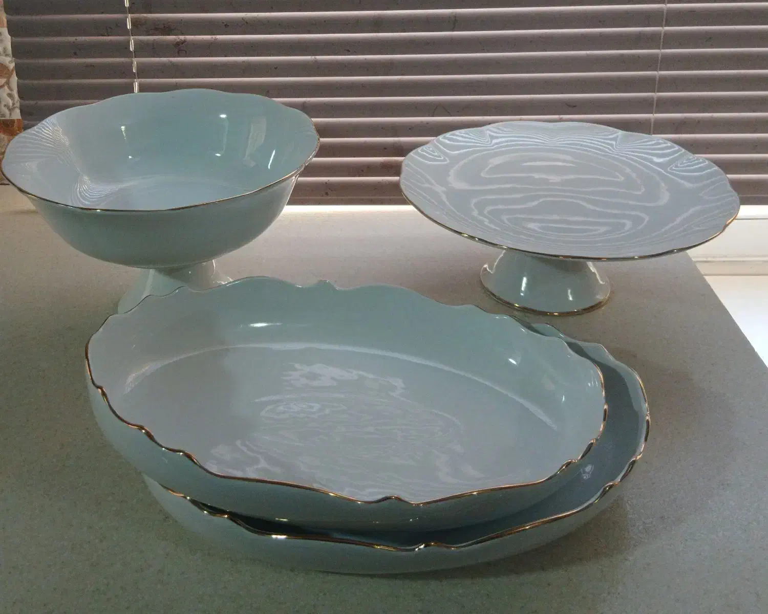 مرغ خوری و شیرینی خوری به همراه میوه خوری|ظروف سرو و پذیرایی|تهران, بروجردی|دیوار